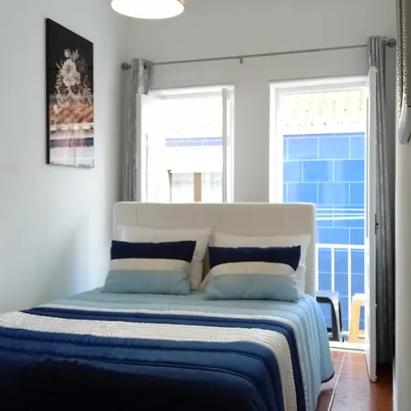 Chalas Bedroom ナザレ